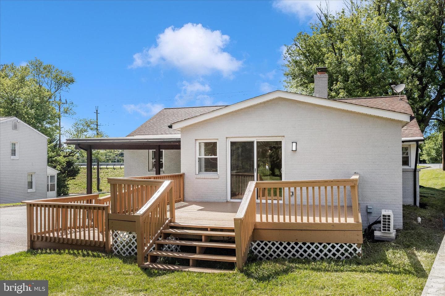 16215 Redland Rd photo 41