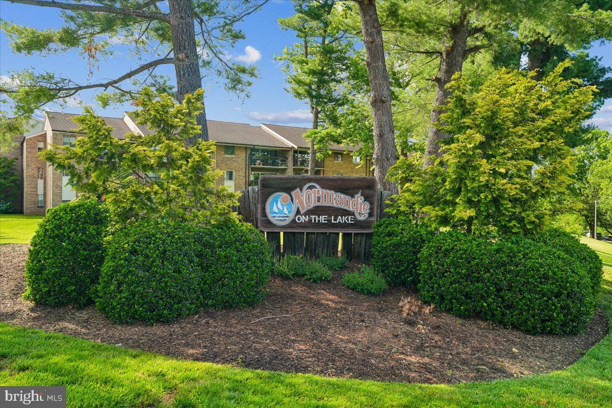 9906 Walker House Road #6 photo 21