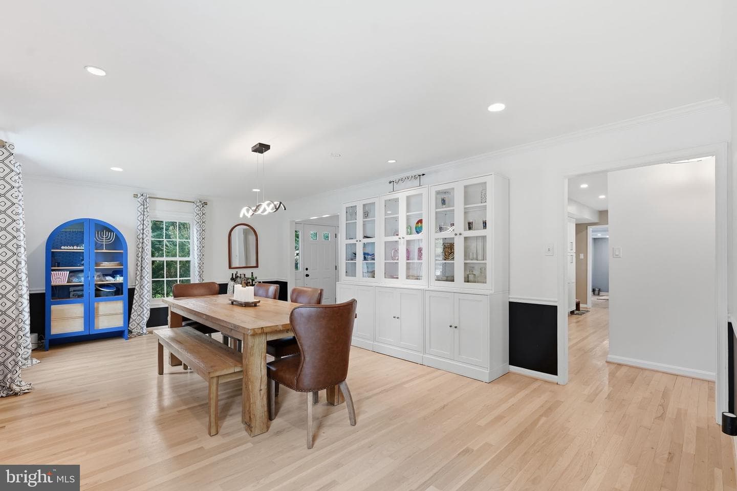 118 Upshire Circle photo 10