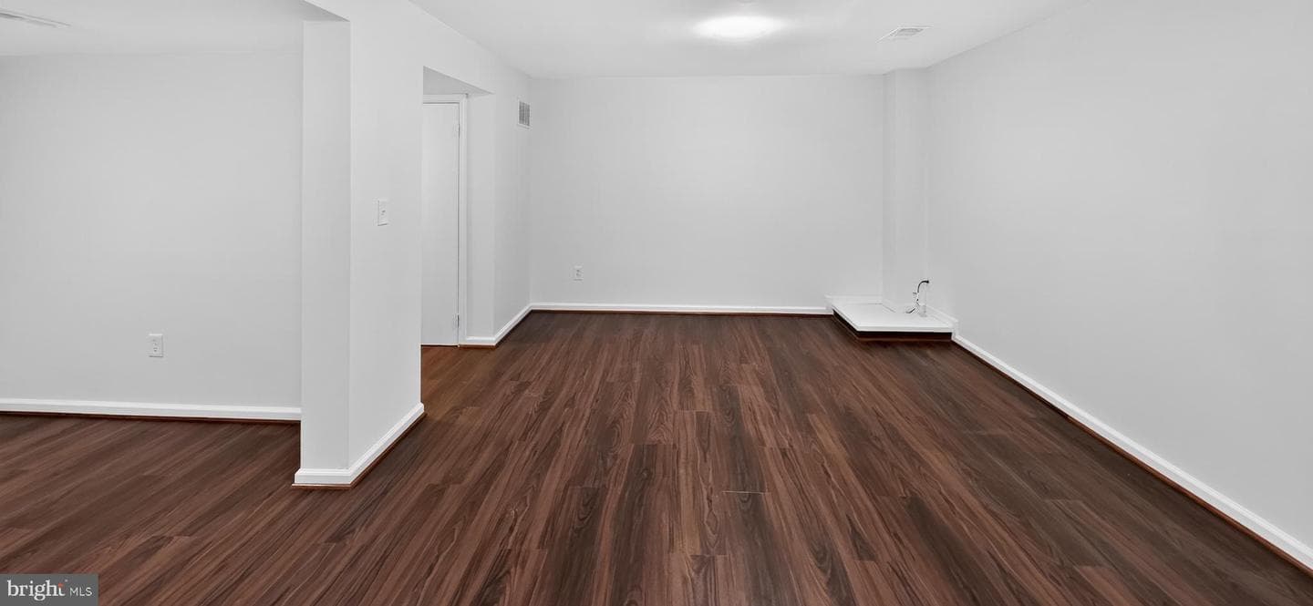 9208 Weathervane Pl photo 37
