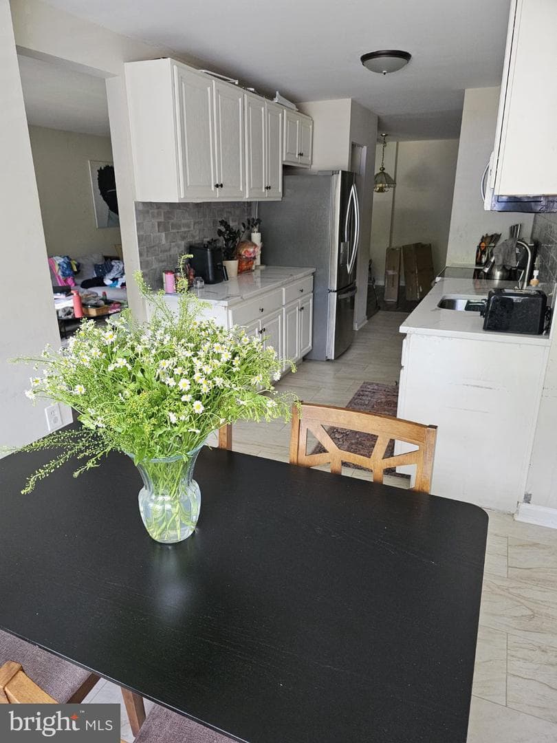 458 Girard Street #390 photo 3