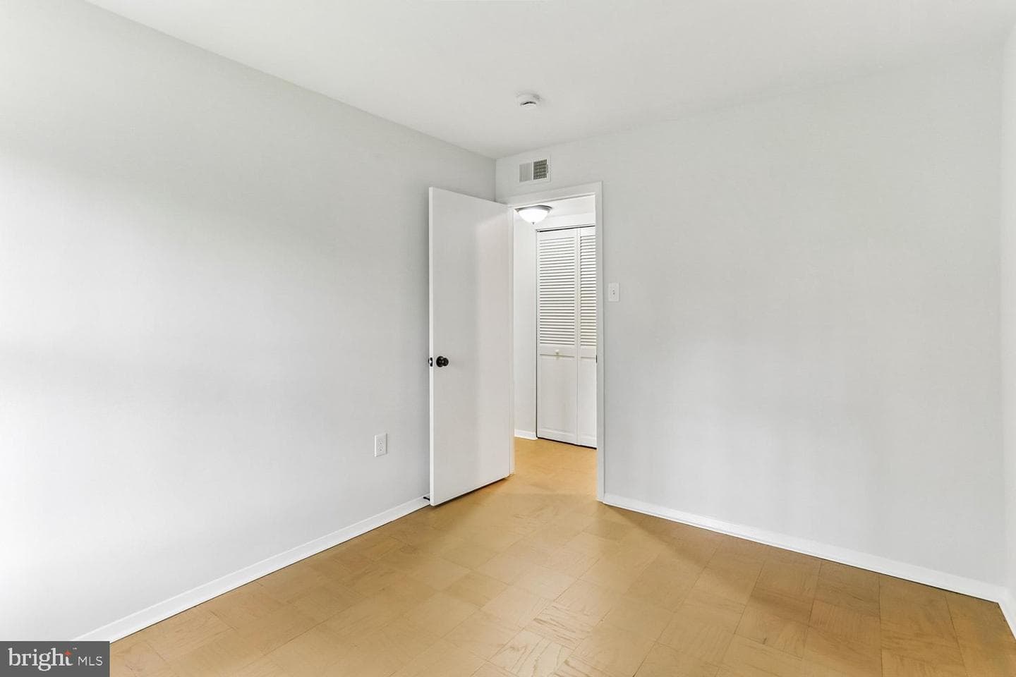11191 Columbia Pike #41 photo 37