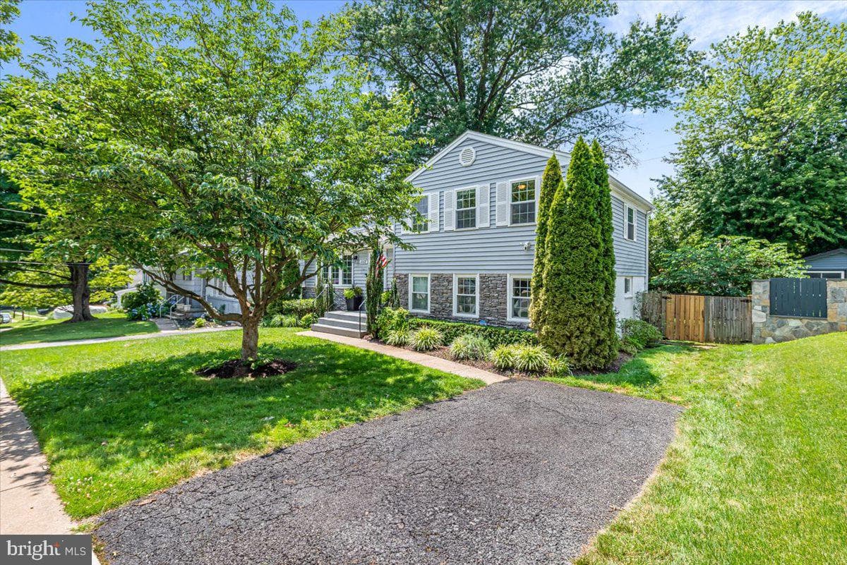 11112 Woodson Avenue photo 3