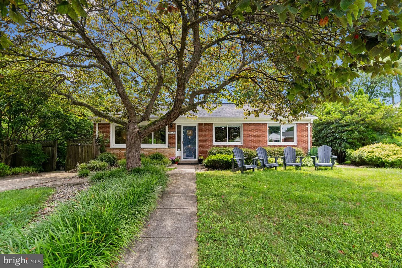8429 Farrell Drive, Chevy Chase