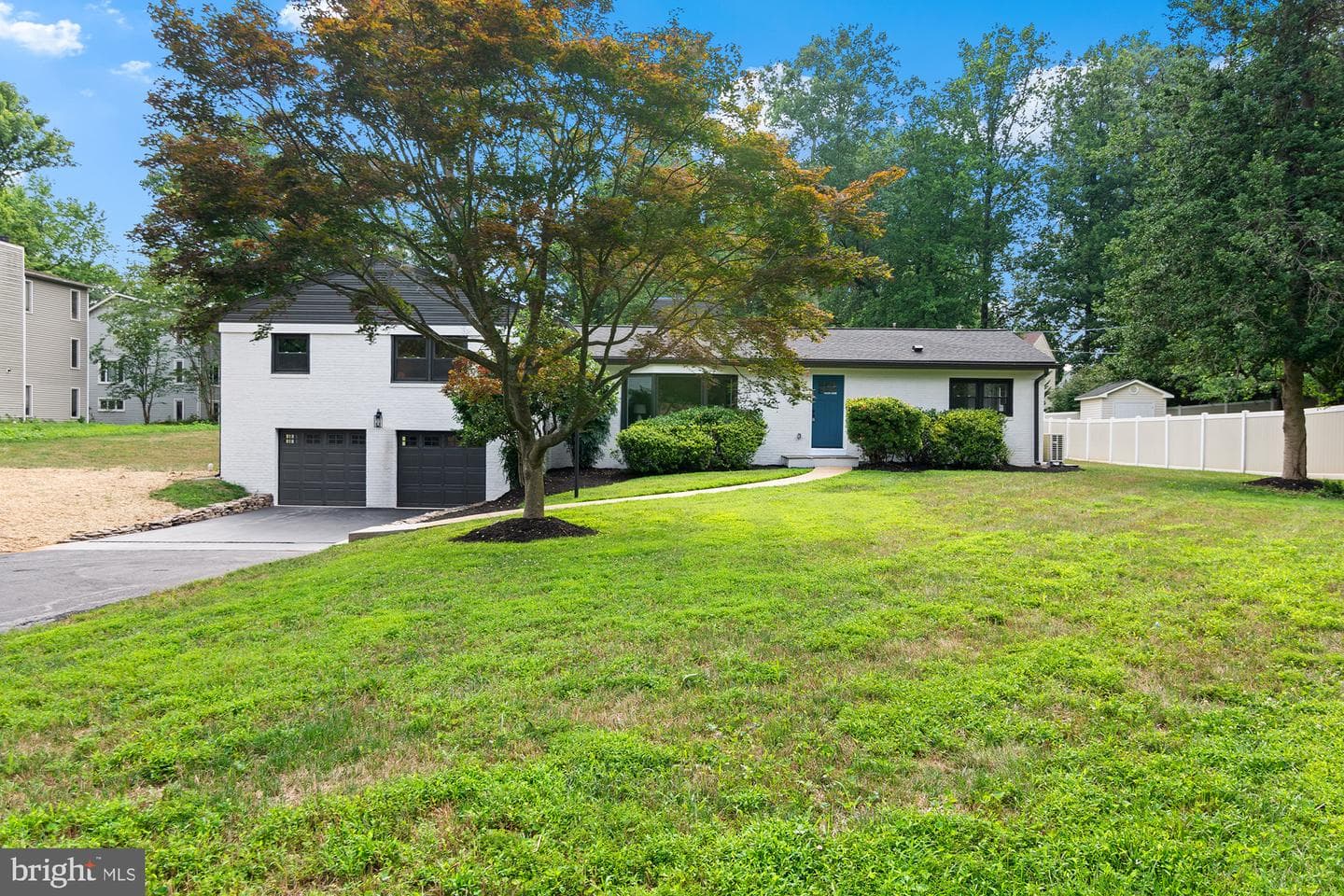 14200 Dav Road photo 4