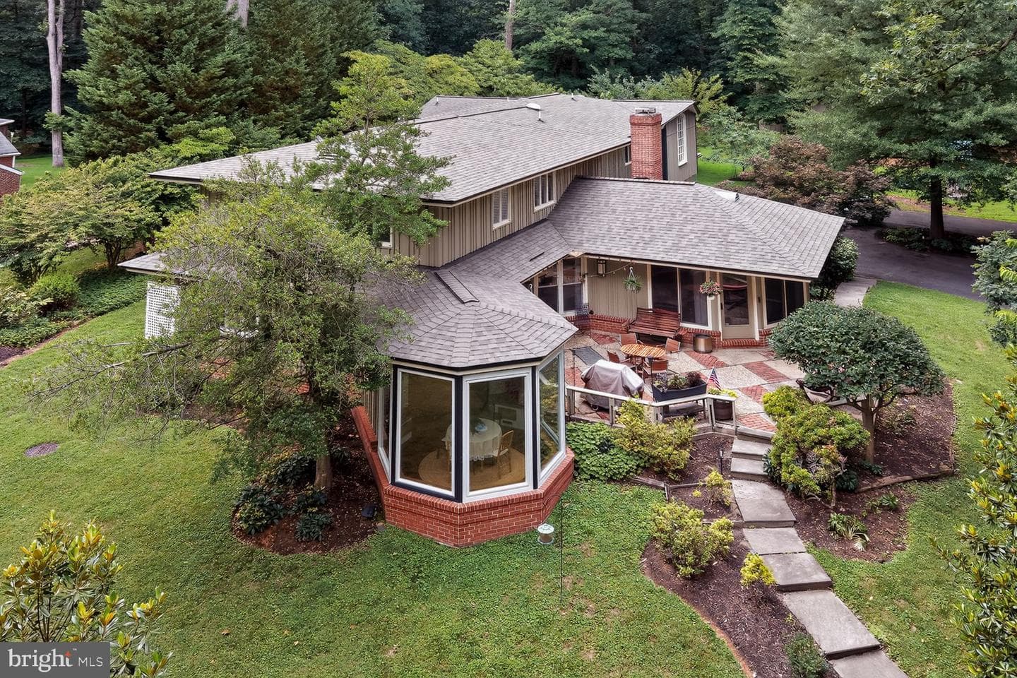 1118 Orchard Way photo 6