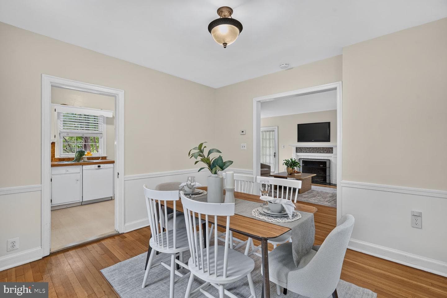 2030 Lanier Drive photo 5
