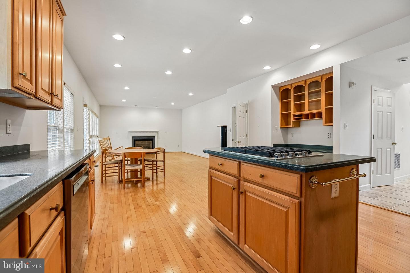 3006 Novak Terrace photo 9