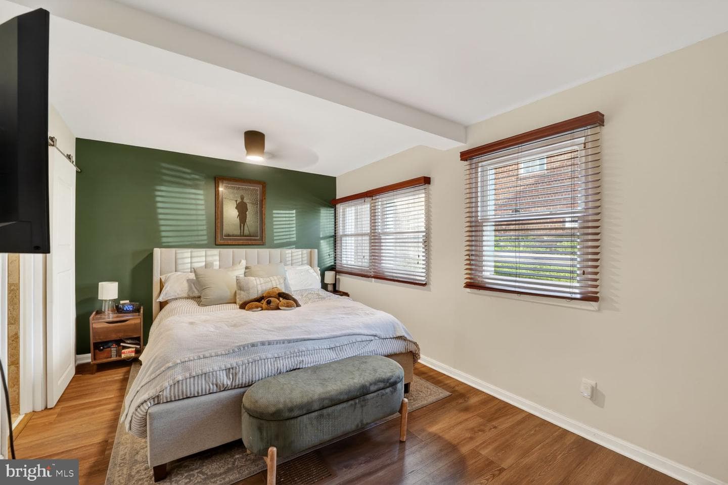 10123 Capitol View Avenue photo 6
