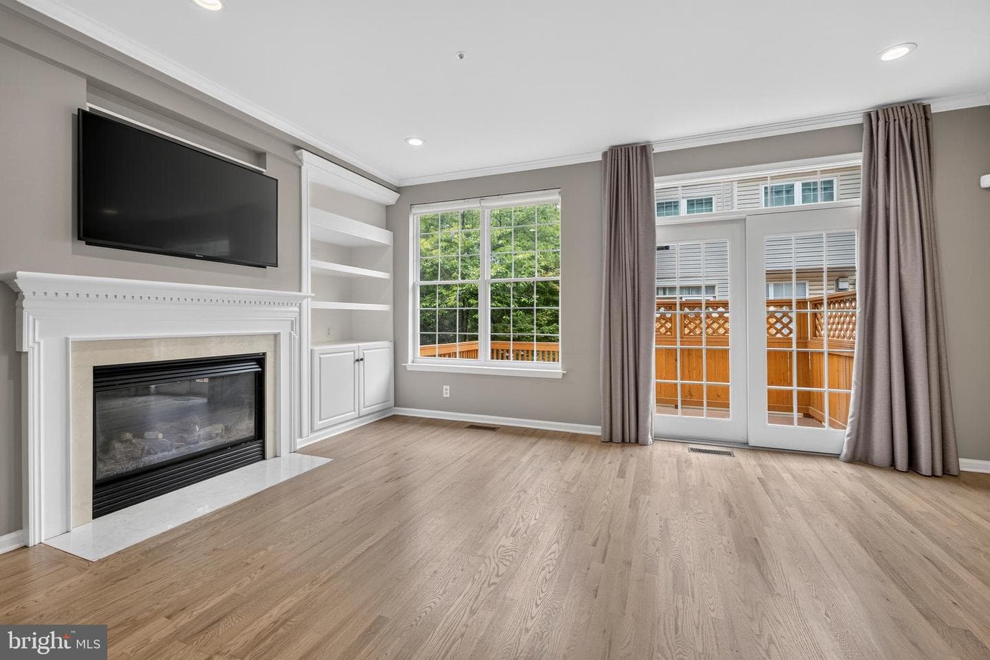 9756 Athletic Way photo 5