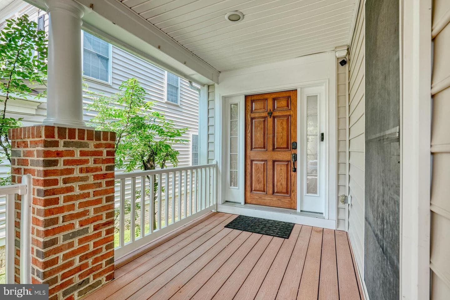 23218 Robin Song Drive photo 4