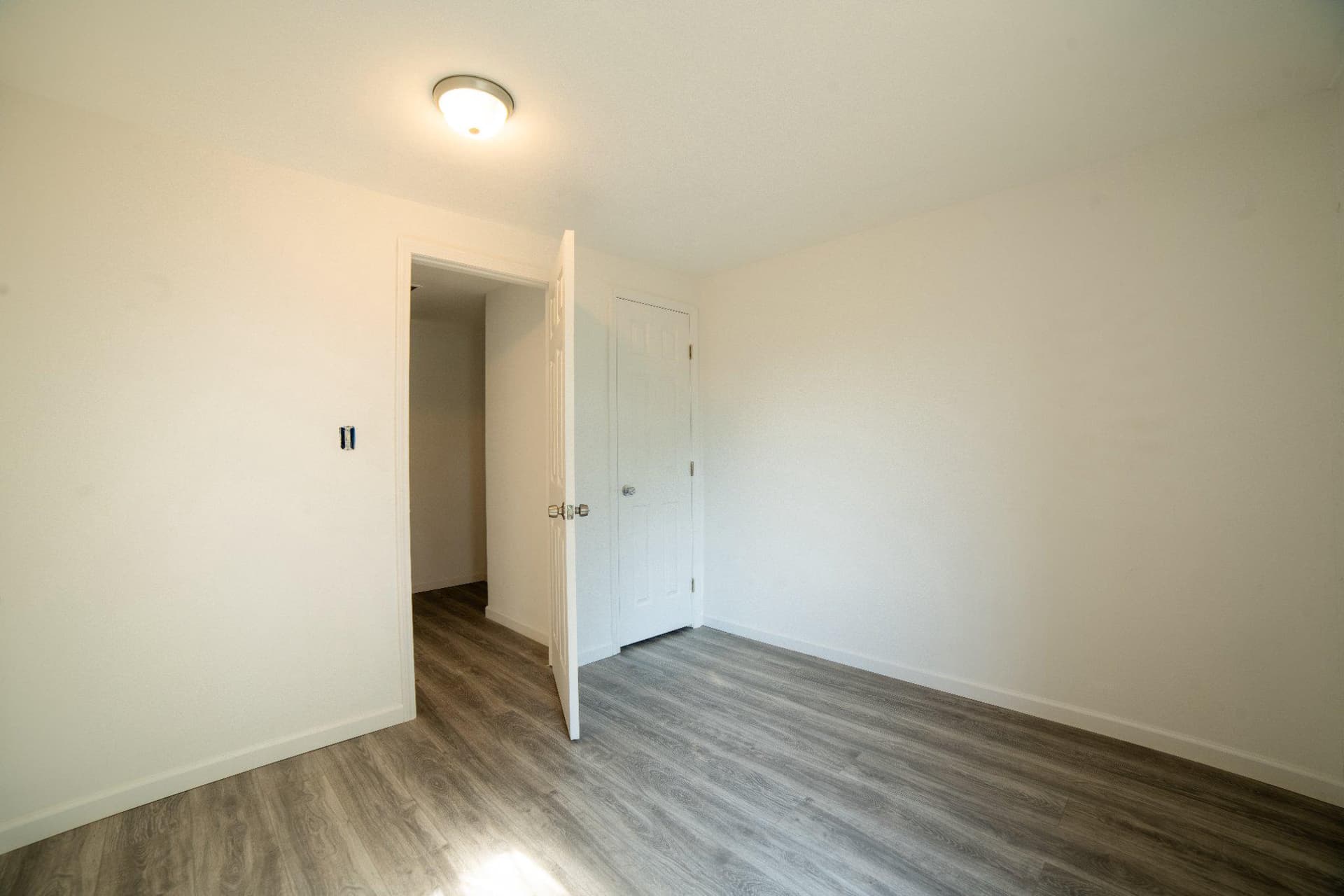 11652 Bedford Court photo 20