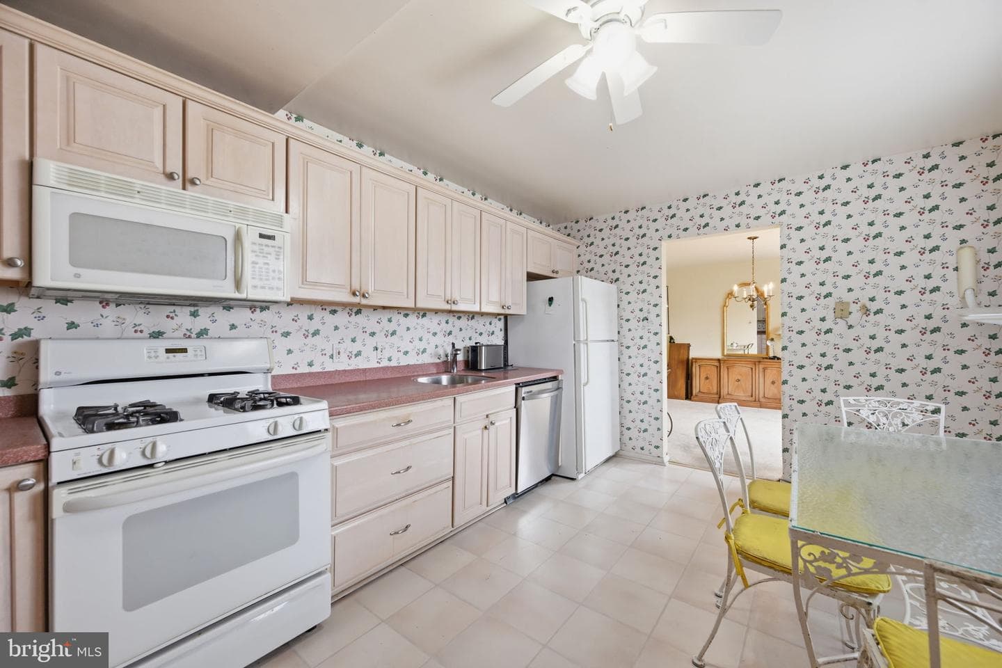 5301 Westbard Circle #334 photo 13