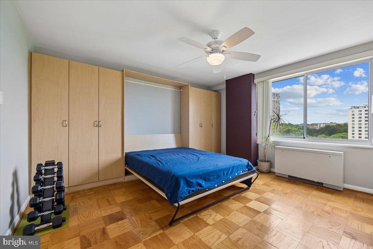 10201 Grosvenor Place #1009 photo 30