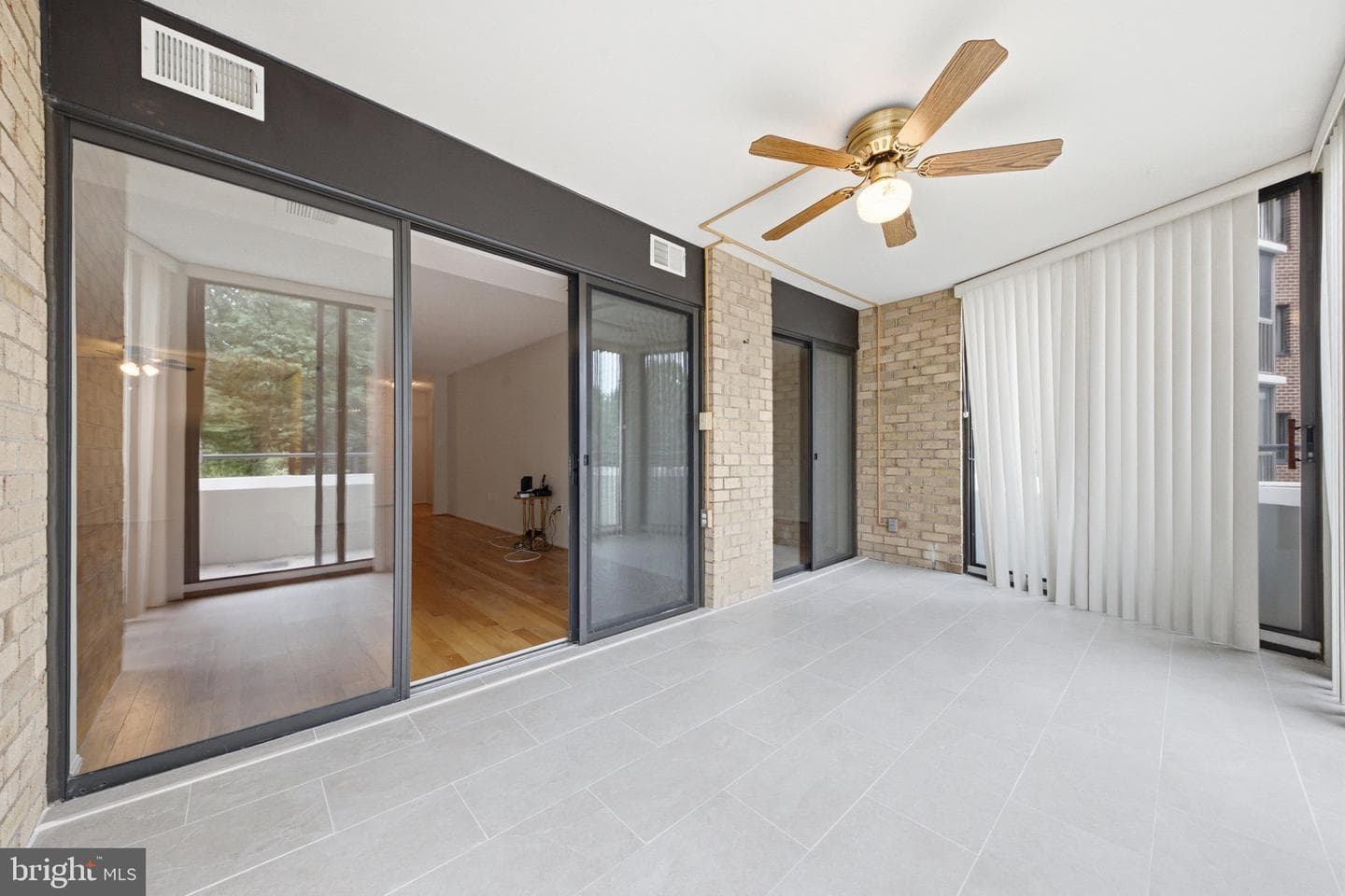 15107 Interlachen Drive #2-115 photo 32