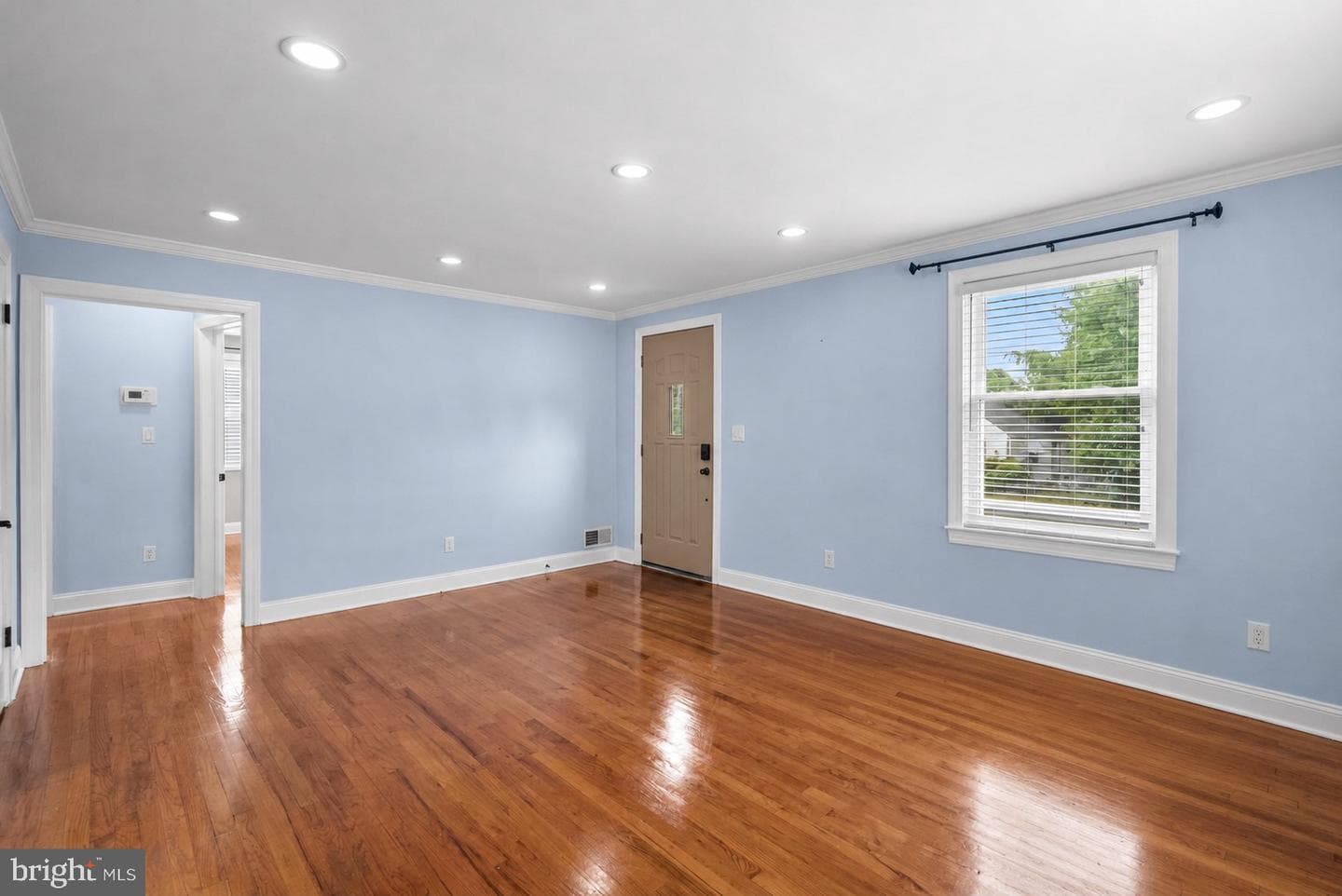 3013 Medway Street photo 9
