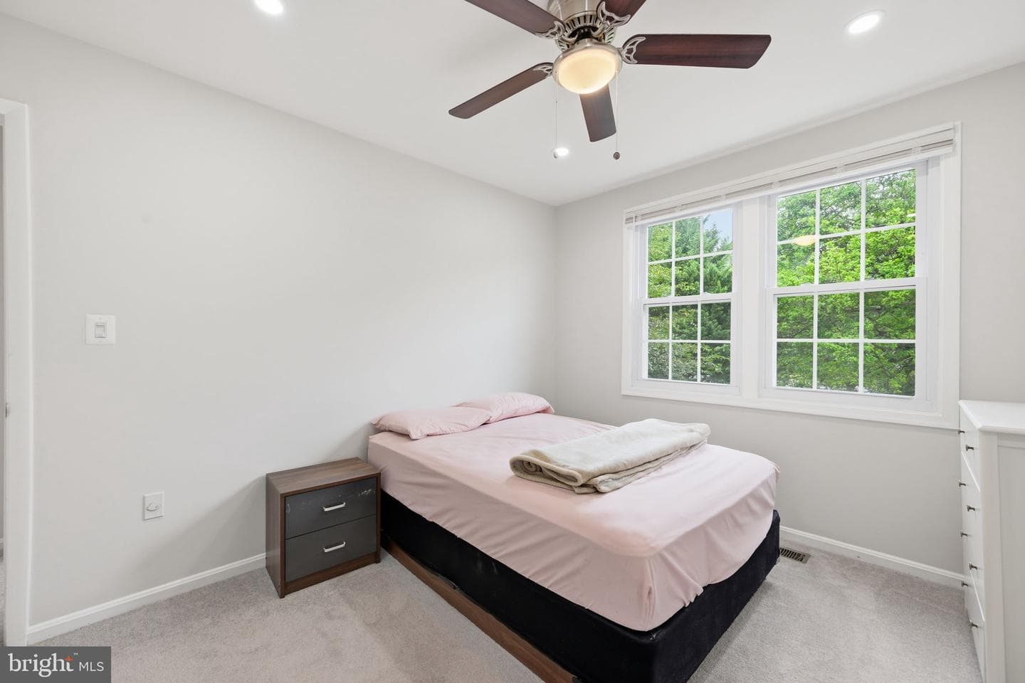 9367 Bremerton photo 10
