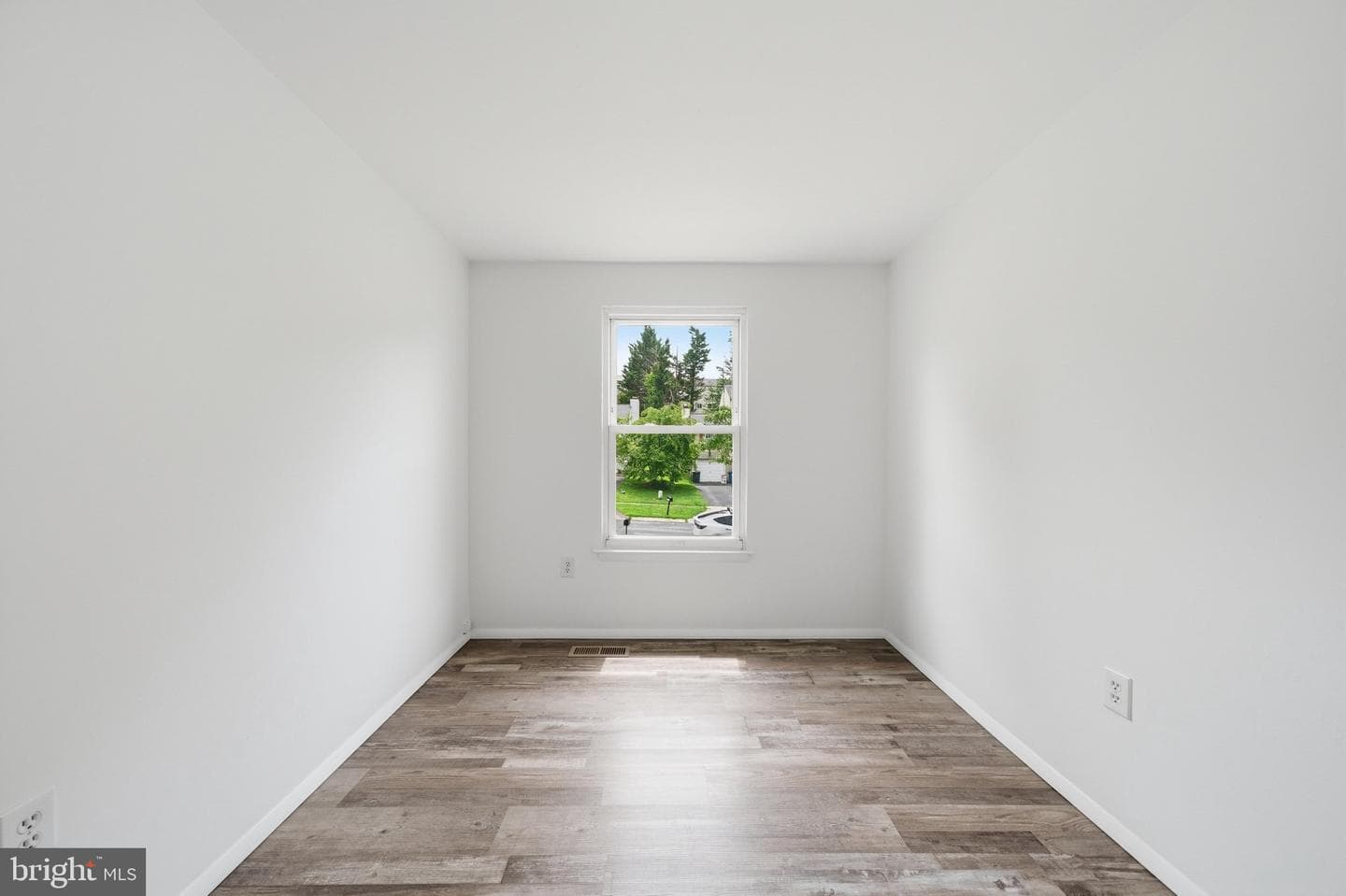 25940 Largo Court photo 32