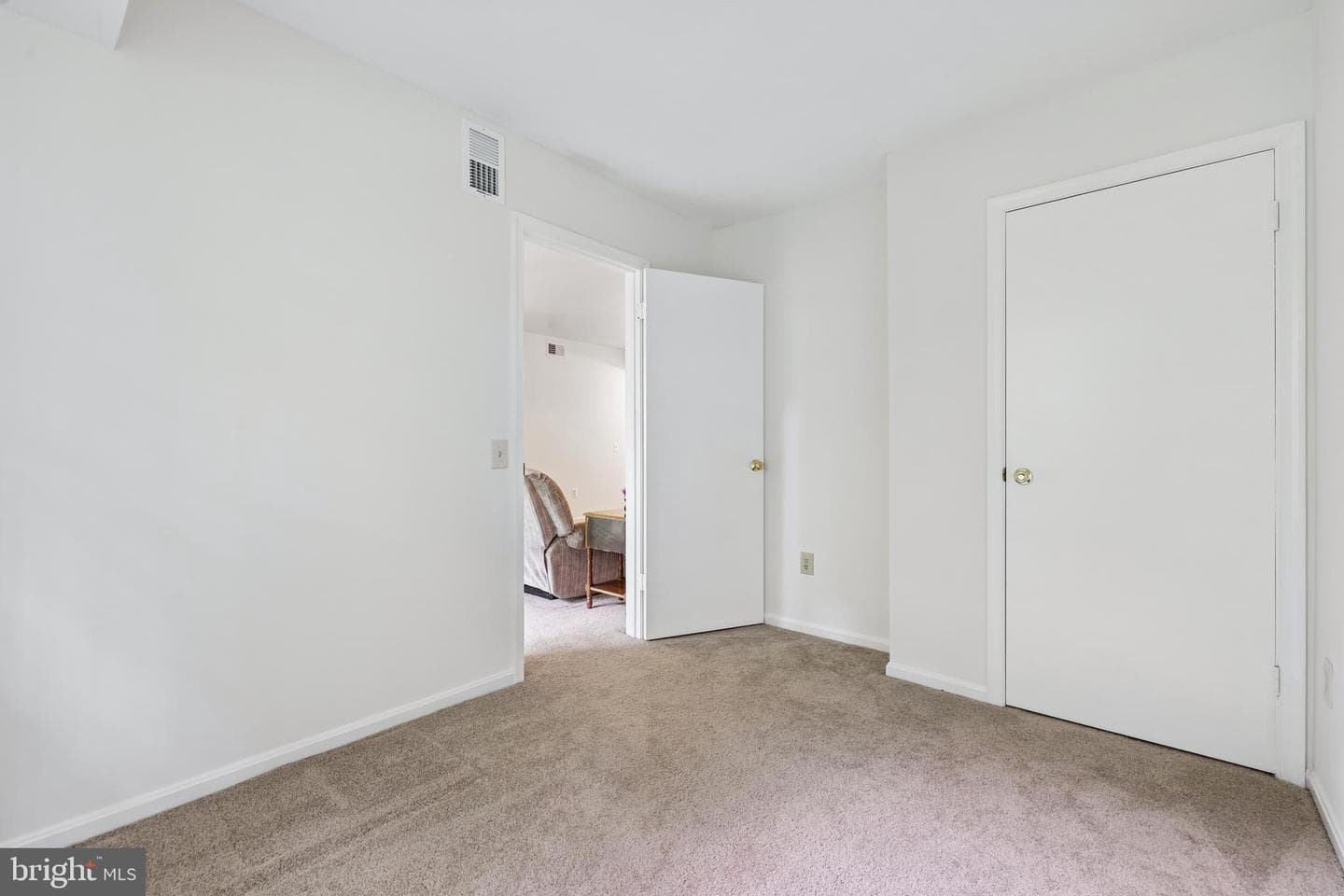 20241 Shipley Terrace #4-B-30 photo 12
