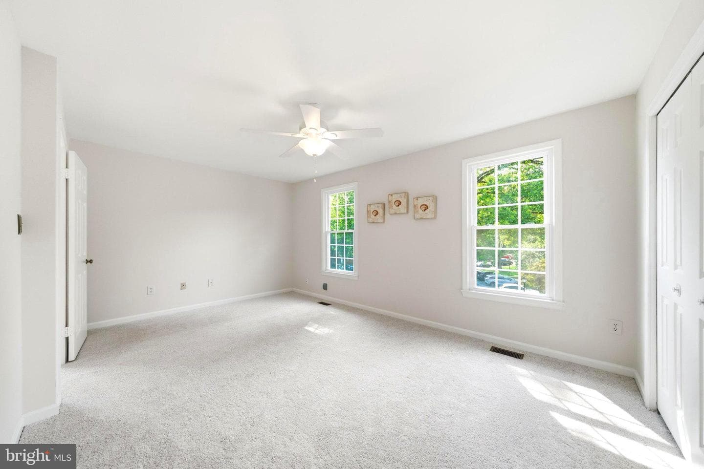 16 Ritchfield Court photo 24