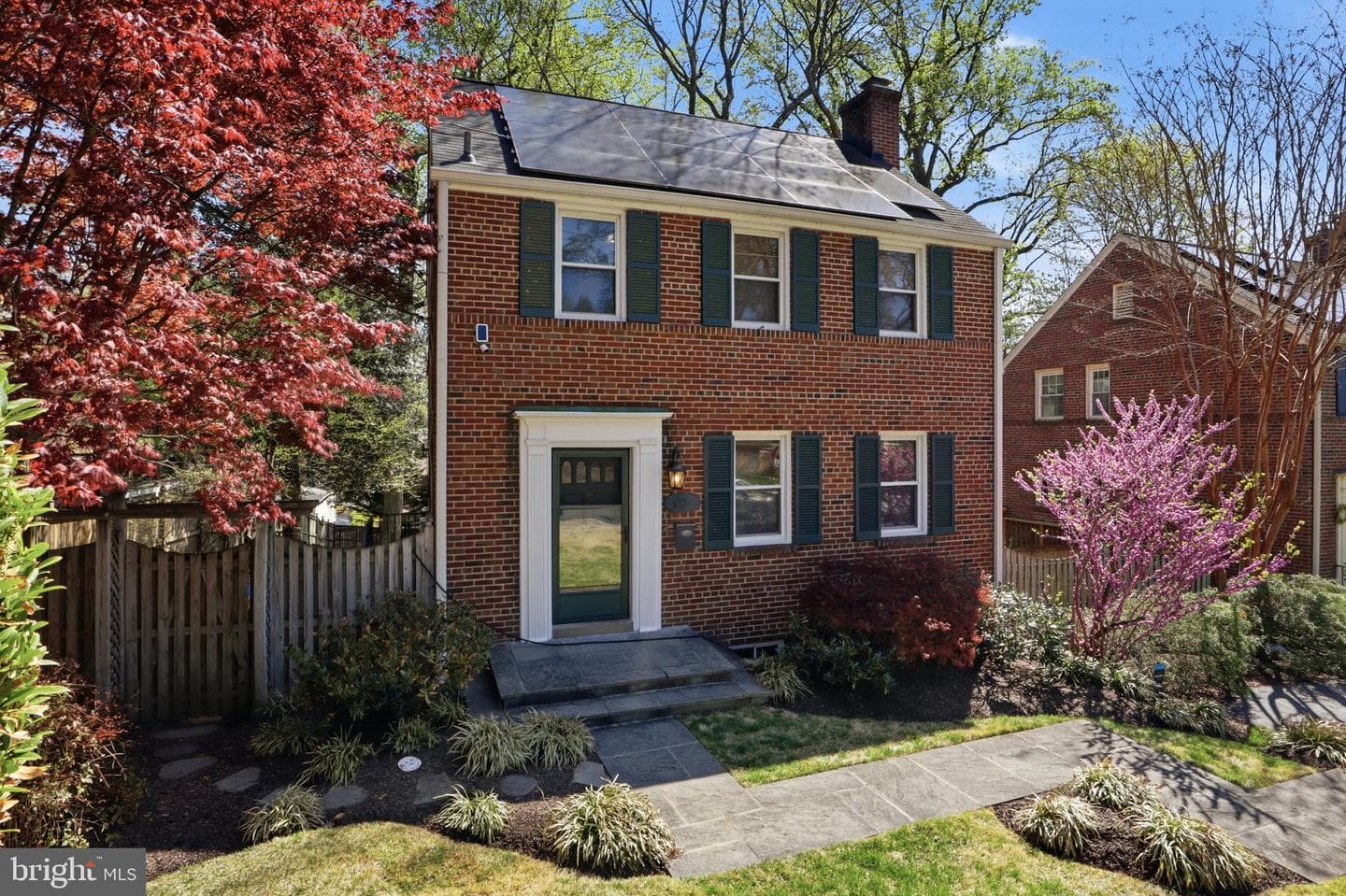 10211 Sutherland Road photo 43