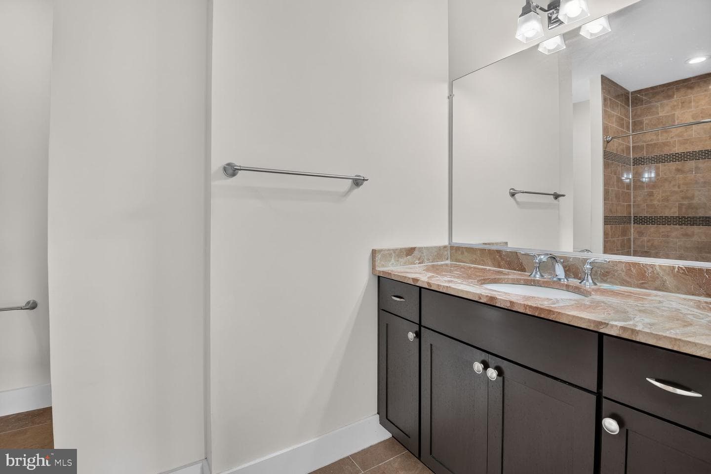 13828 Travilah Road photo 32