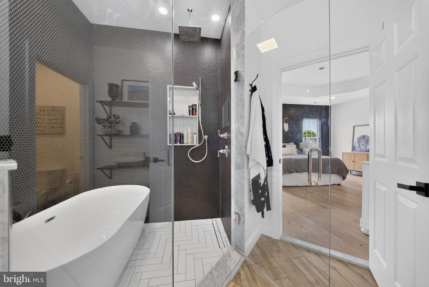 973 Main Street photo 24