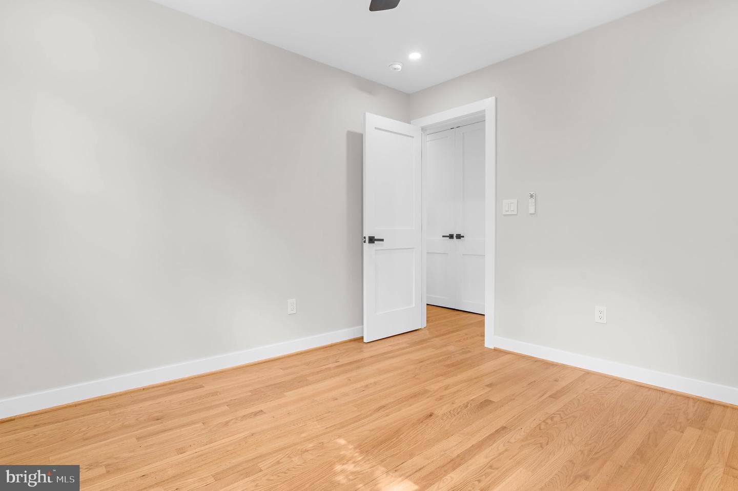 5708 Annamarie Court photo 24