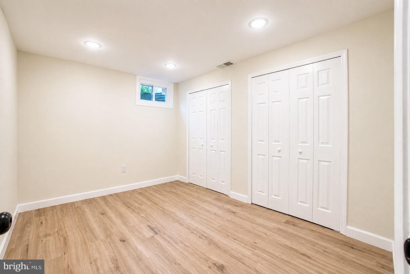 413 Hurley Avenue photo 35