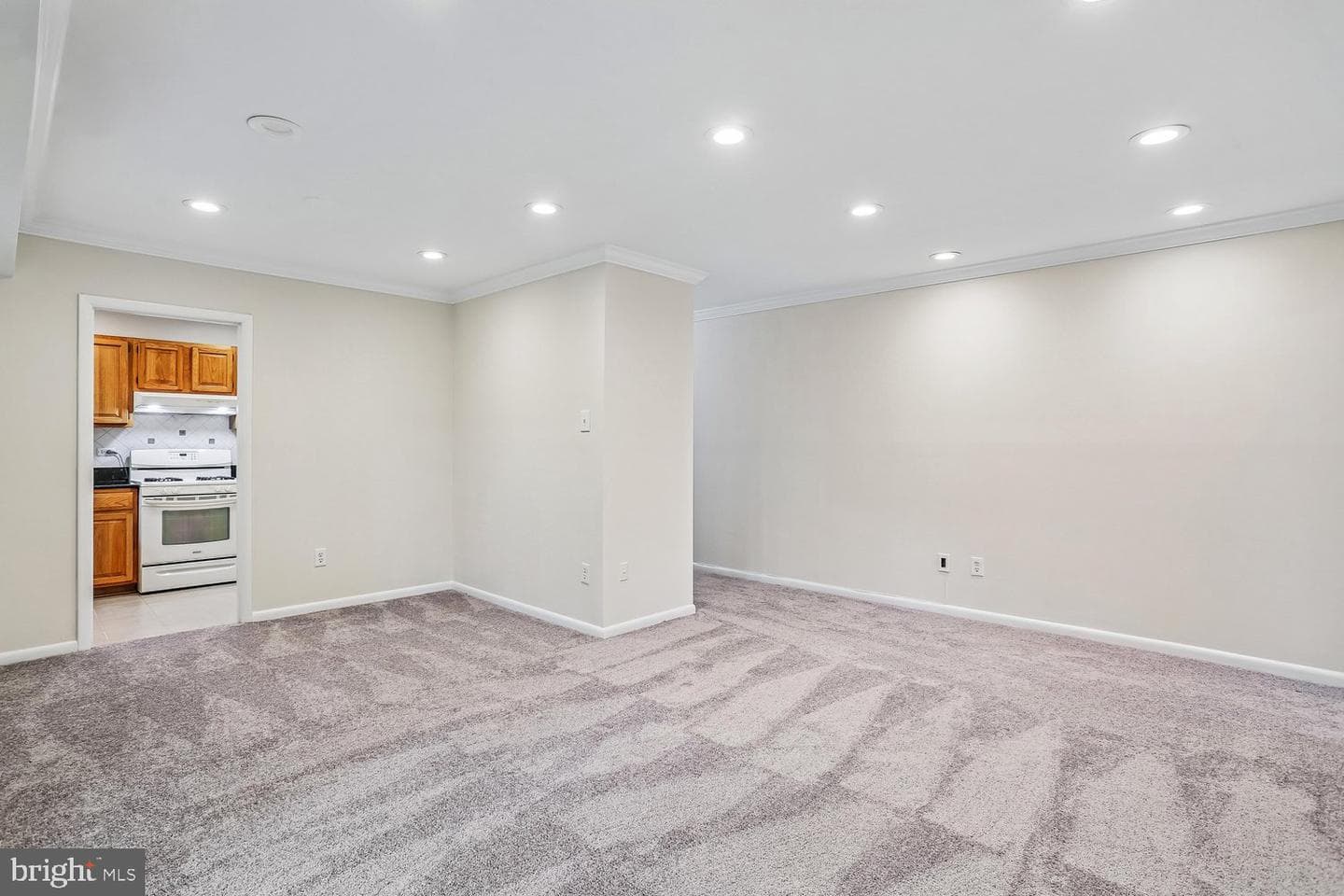 10507 Weymouth Street #W-2 photo 12