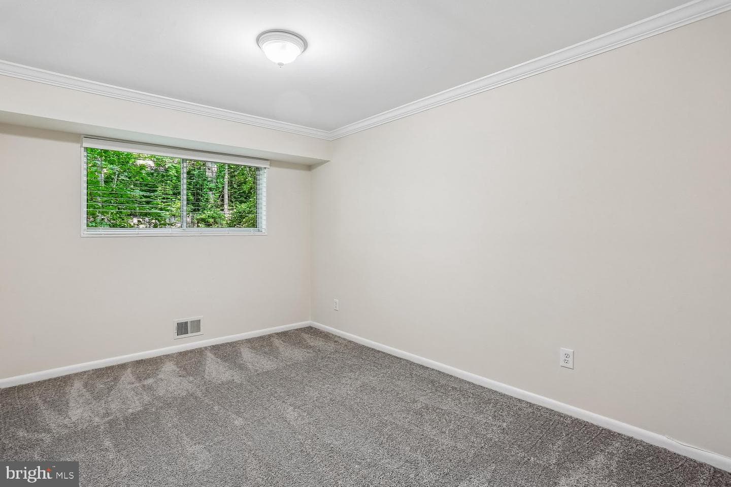 10507 Weymouth Street #W-2 photo 29