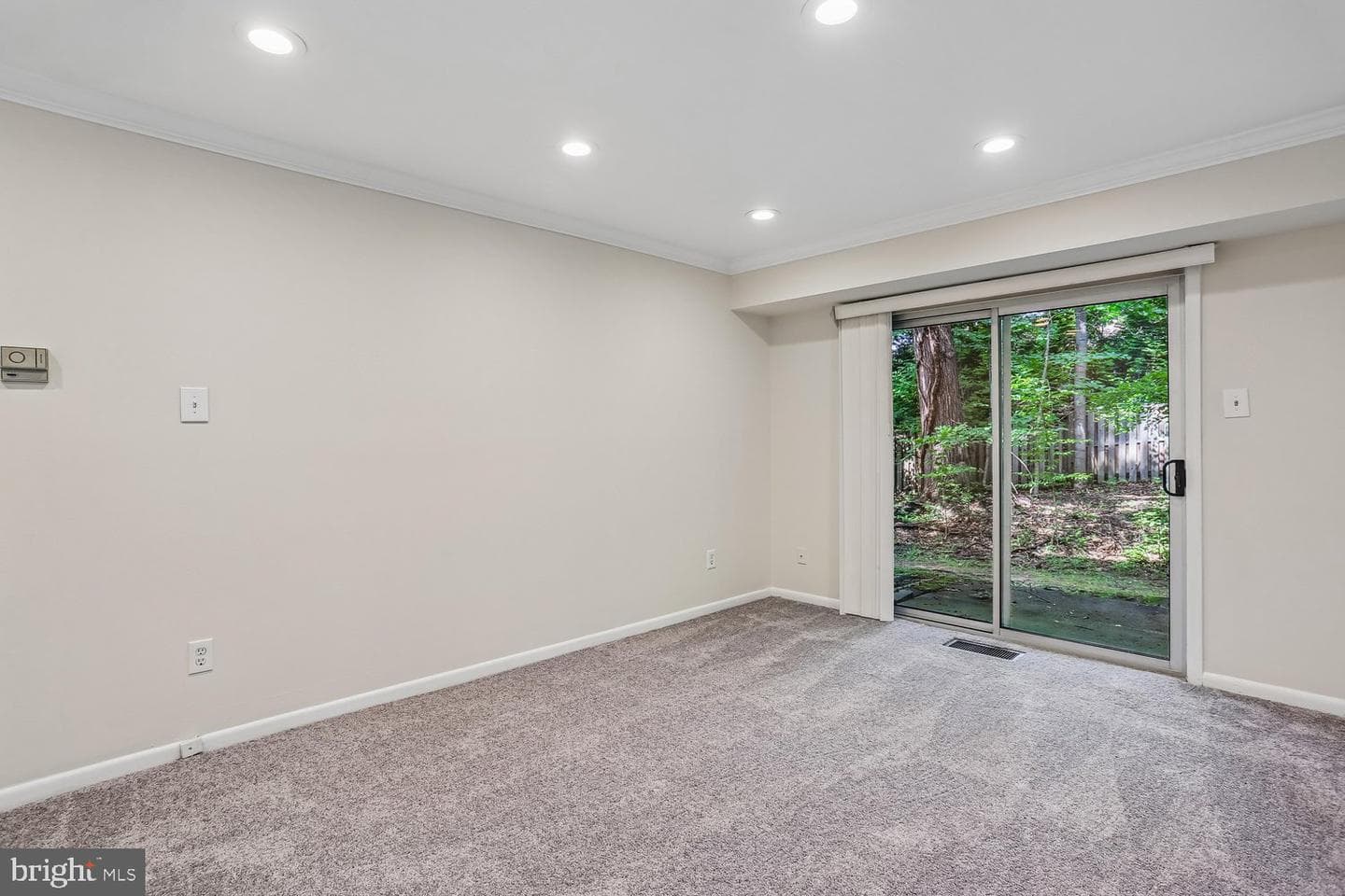 10507 Weymouth Street #W-2 photo 8