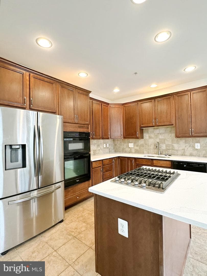 8201 Castanea Lane photo 12
