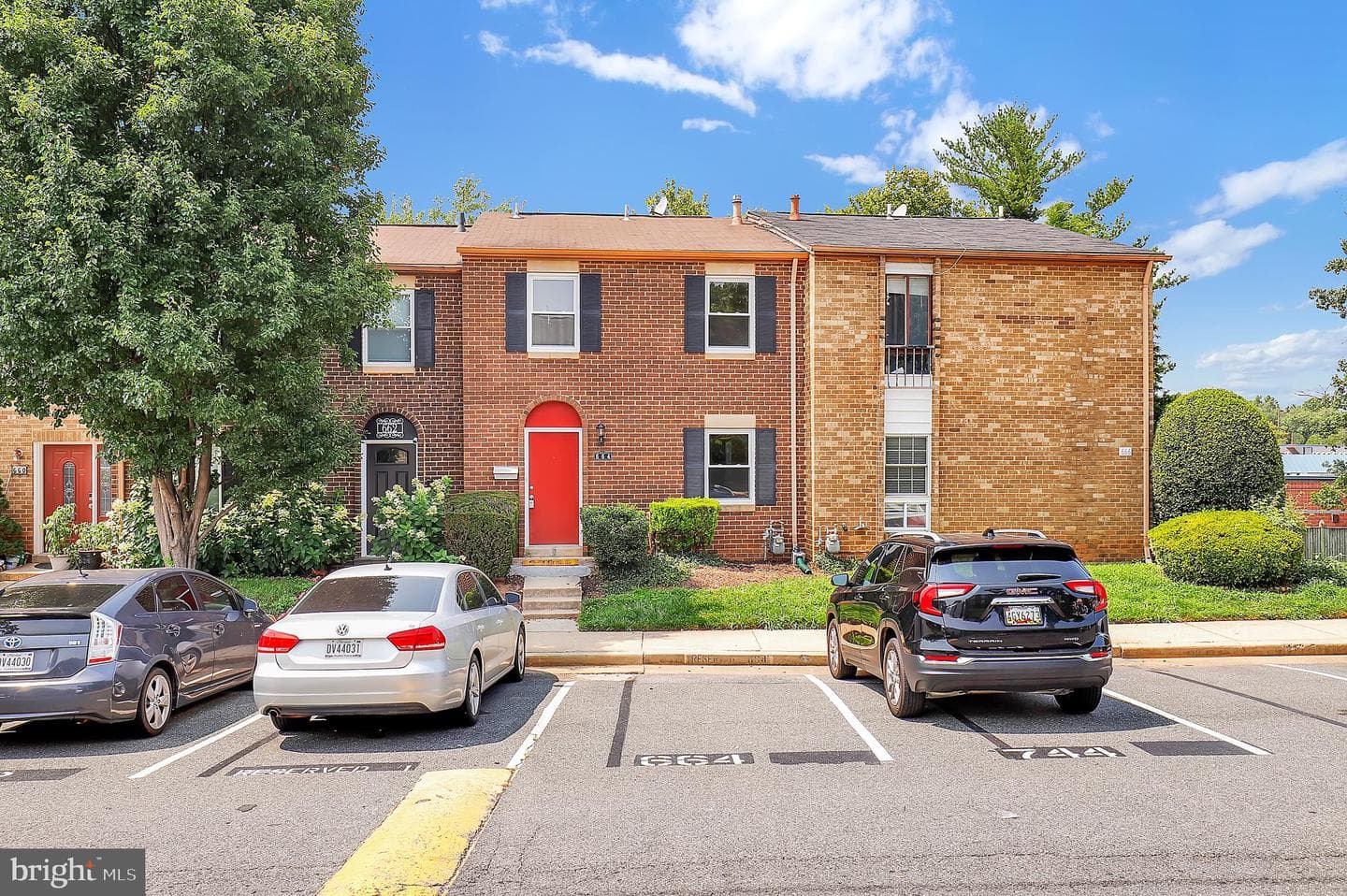 664 W Side Drive #1 photo 32
