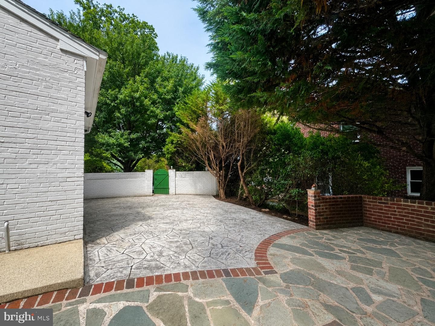 8201 Larry Place photo 21