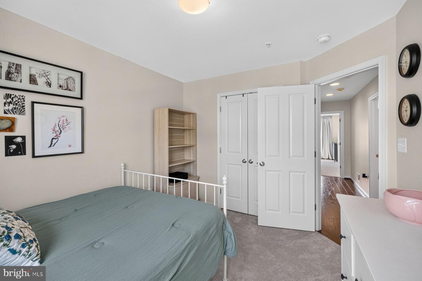 13732 Petrel Street photo 21