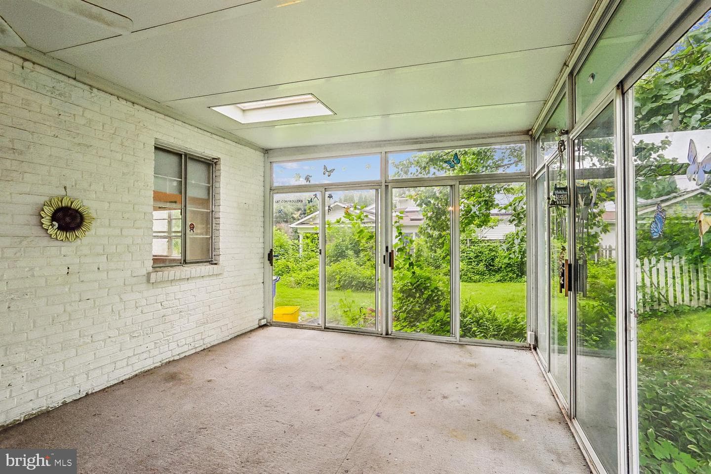 10411 Ewell Avenue photo 12