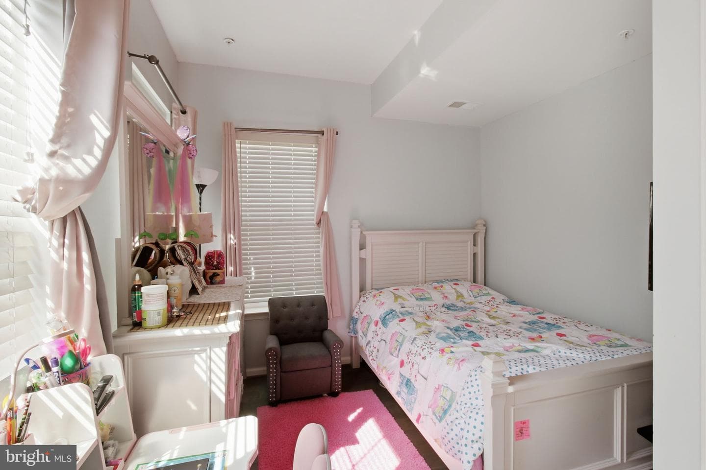 120 Prado #2301 photo 12