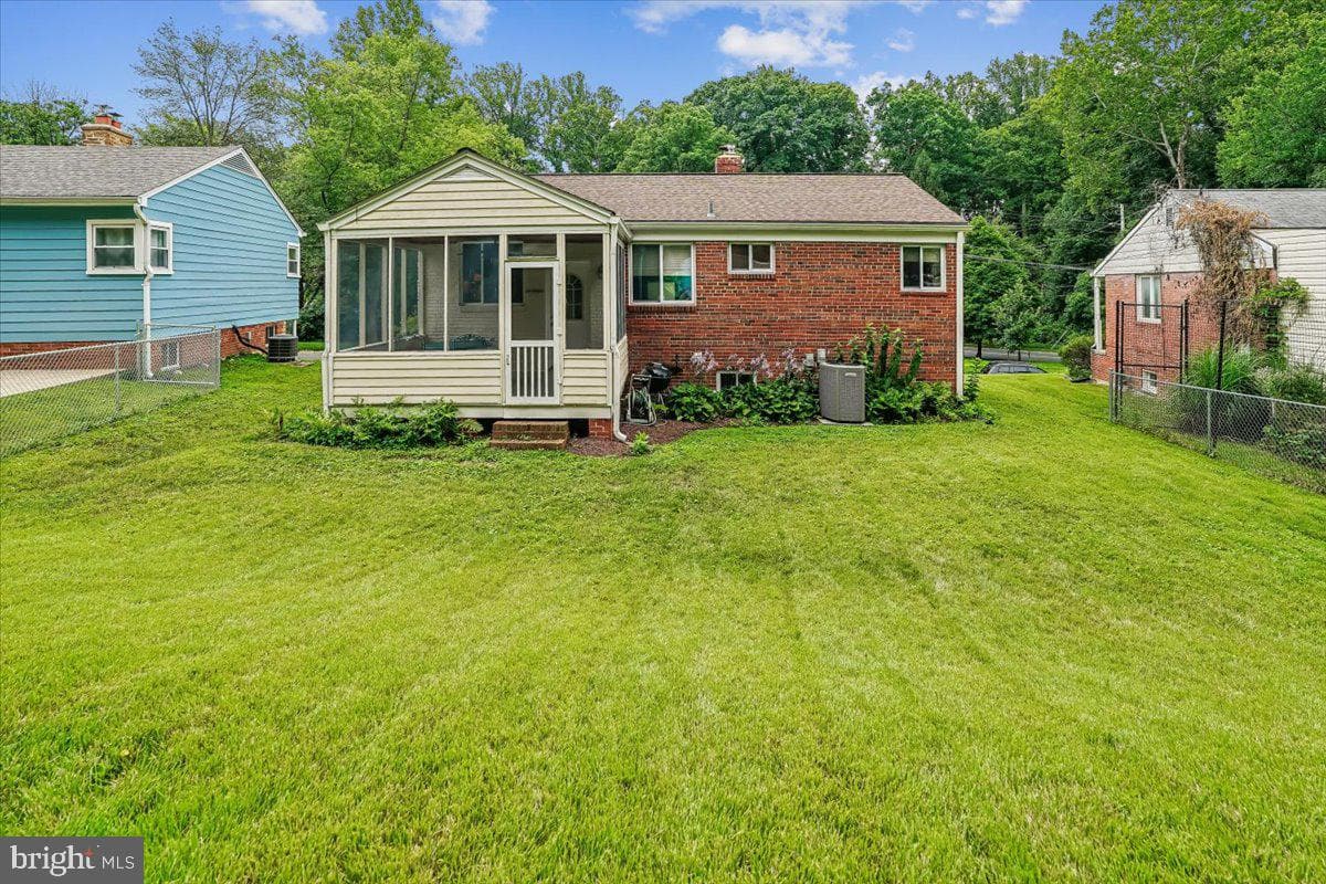 3131 Homewood Parkway photo 4