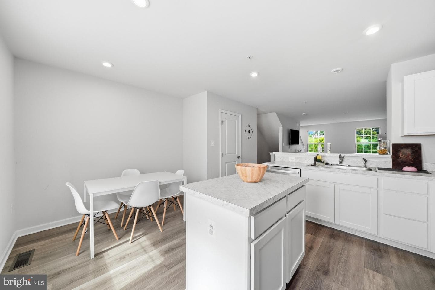 19712 Preservation Mews photo 16