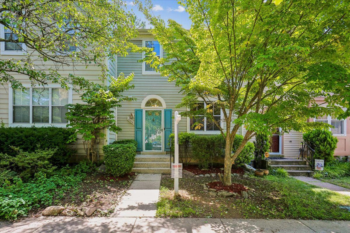 20016 Lake Park Drive #122, Germantown