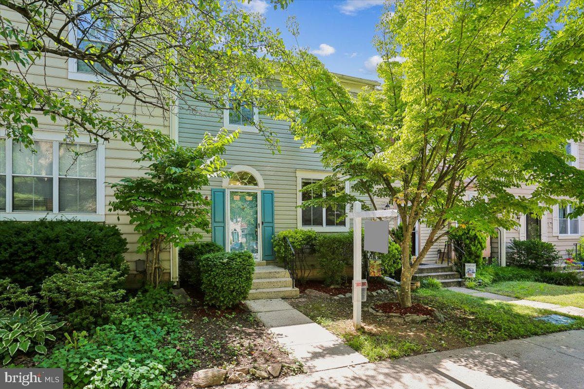 20016 Lake Park Drive #122, Germantown