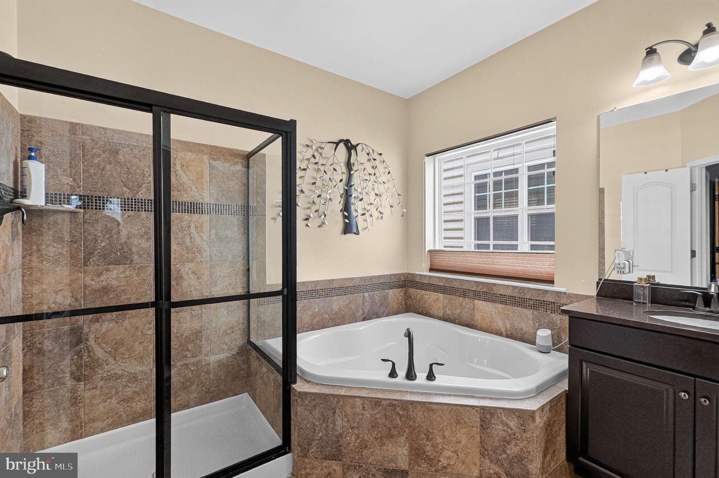22780 Sweetspire Drive photo 29