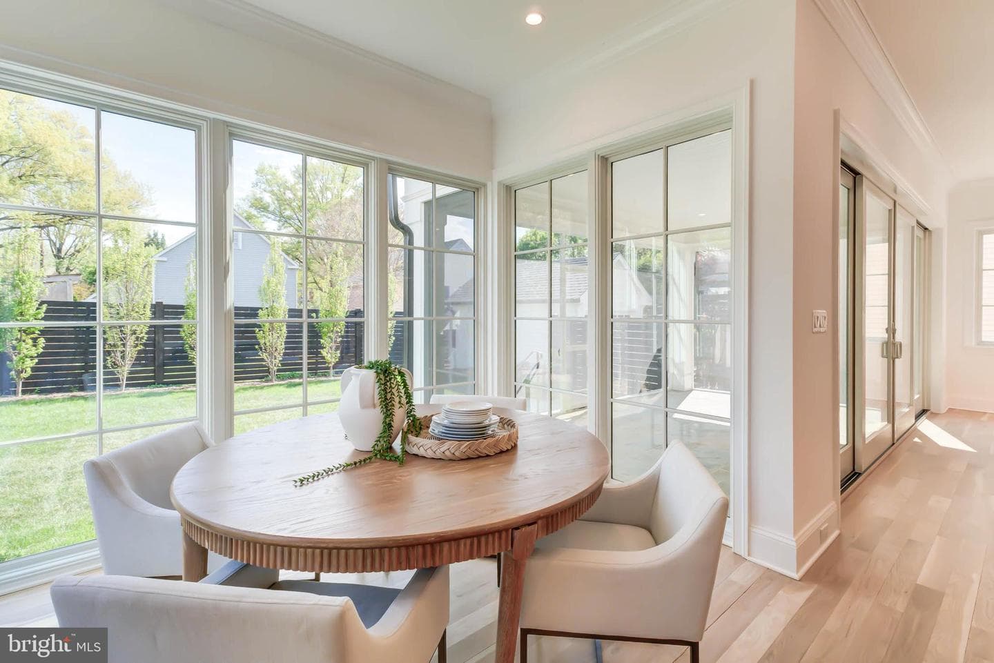 4422 Walsh Street photo 29