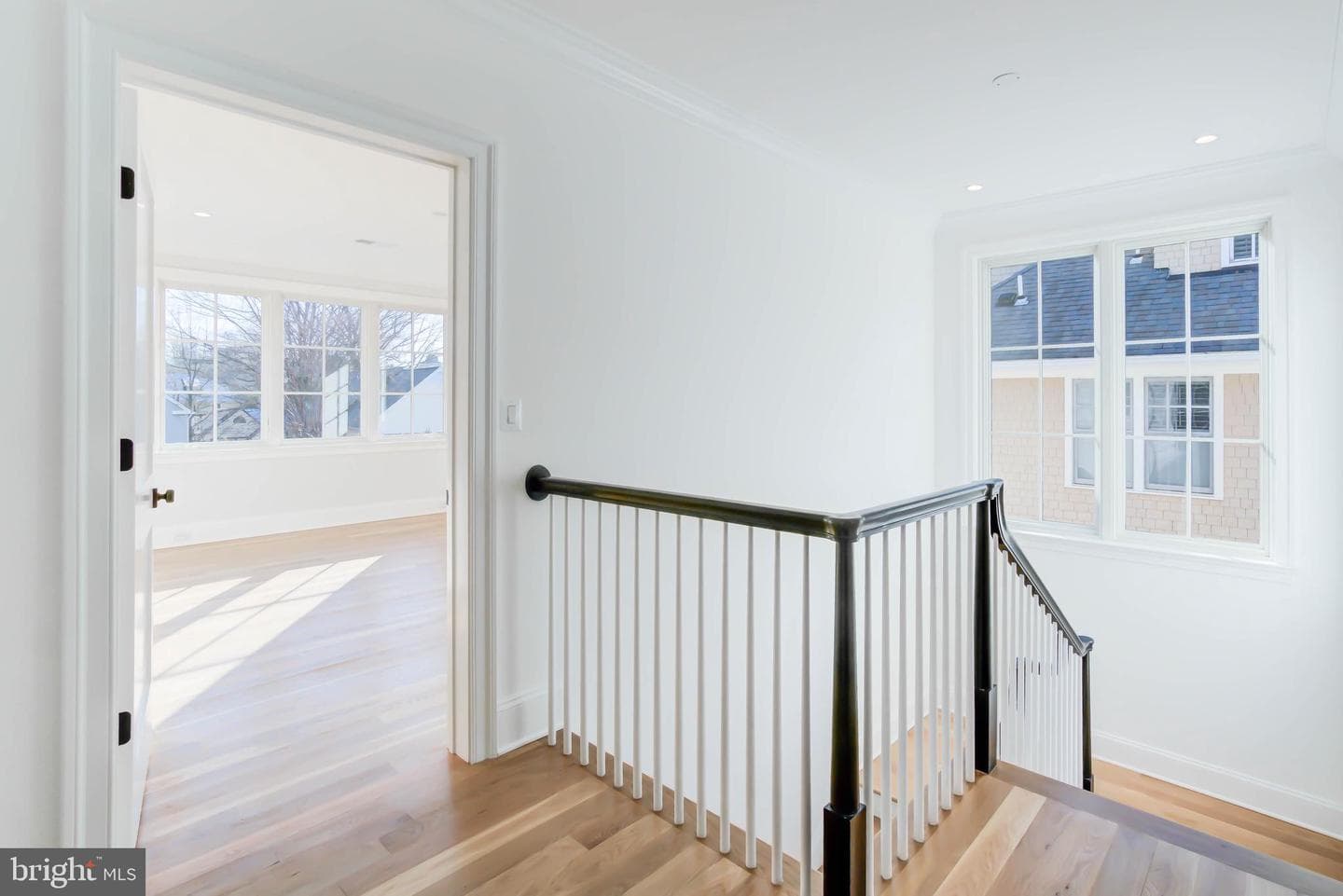 4422 Walsh Street photo 36