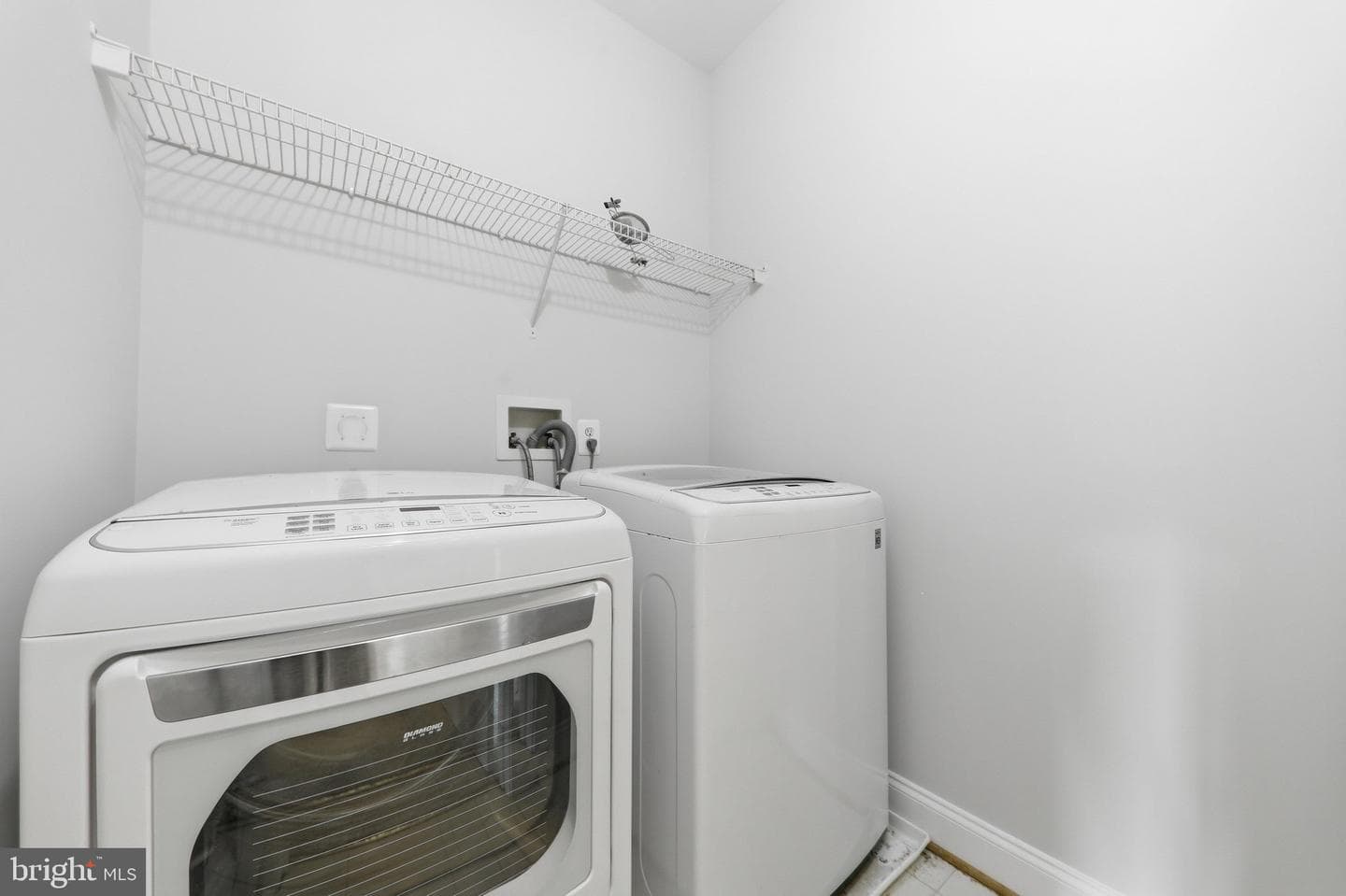 152 Mill Green Avenue #200 photo 45