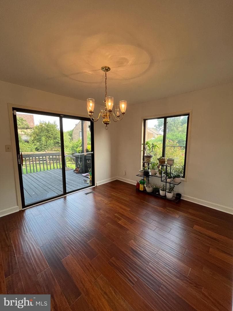 20125 Hob Hill Way photo 9