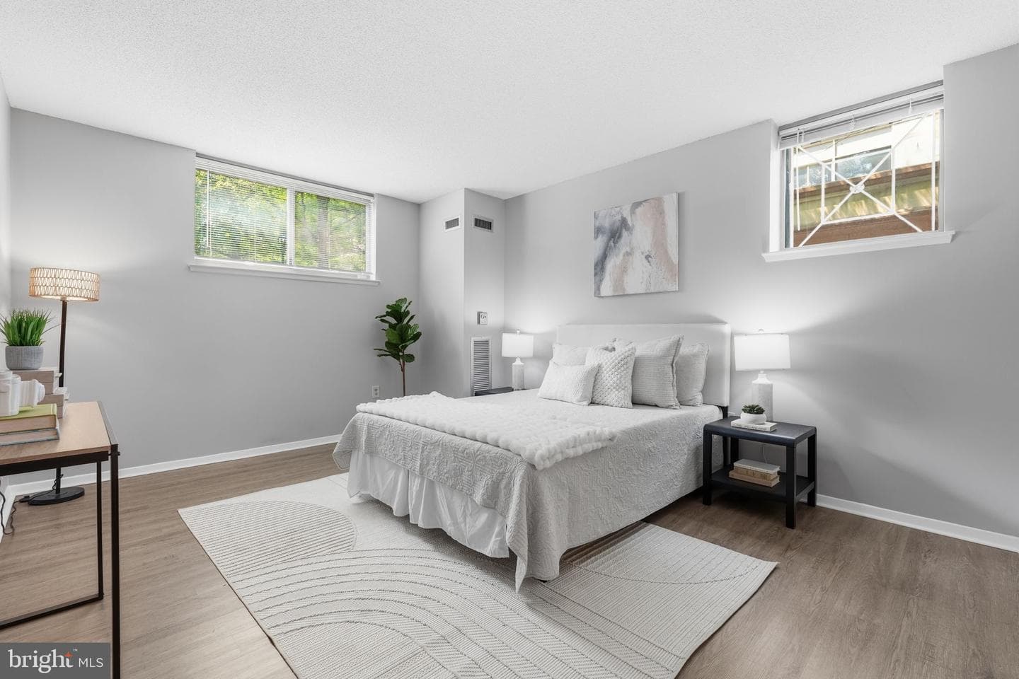 7111 Woodmont Avenue #106 photo 12