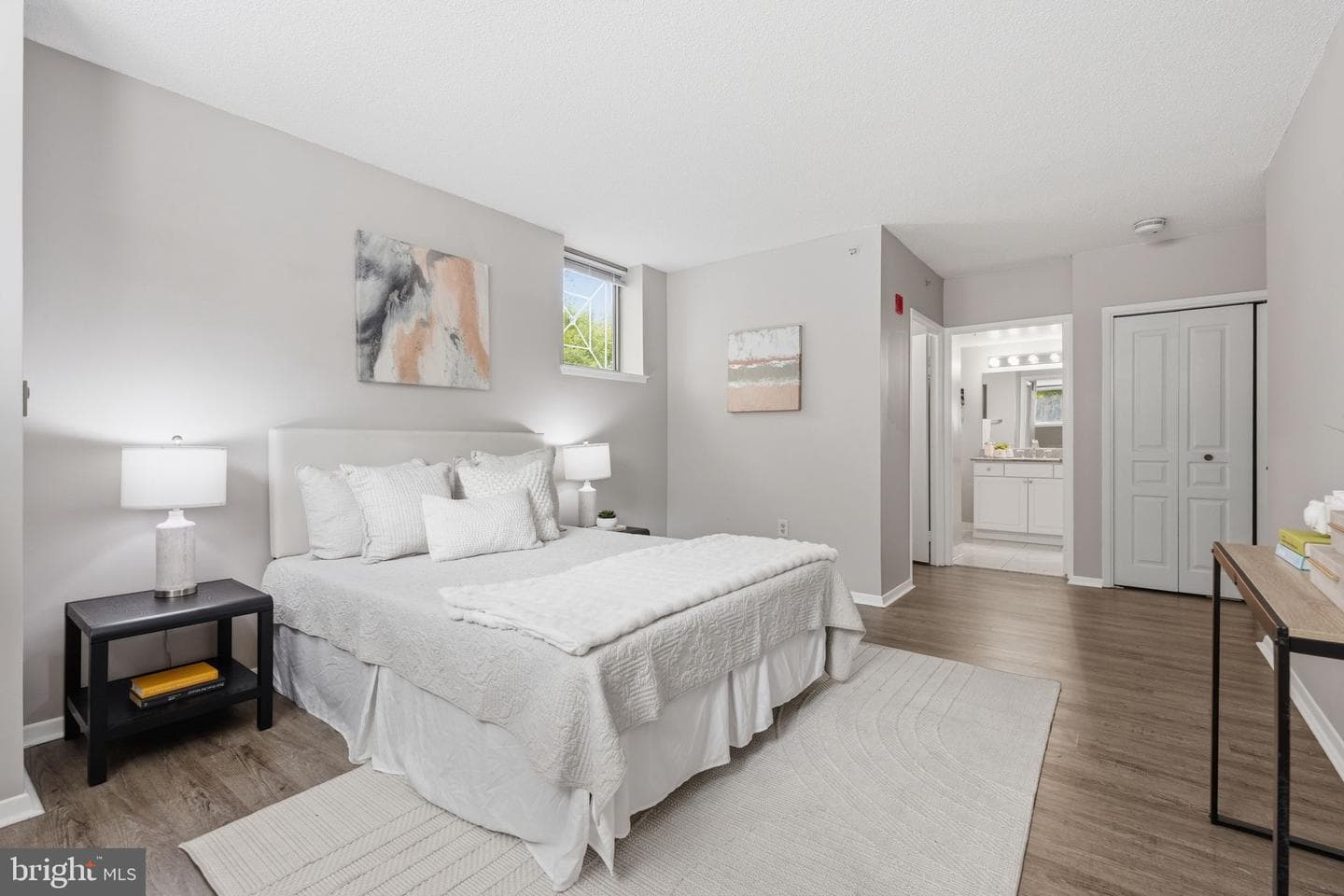 7111 Woodmont Avenue #106 photo 13