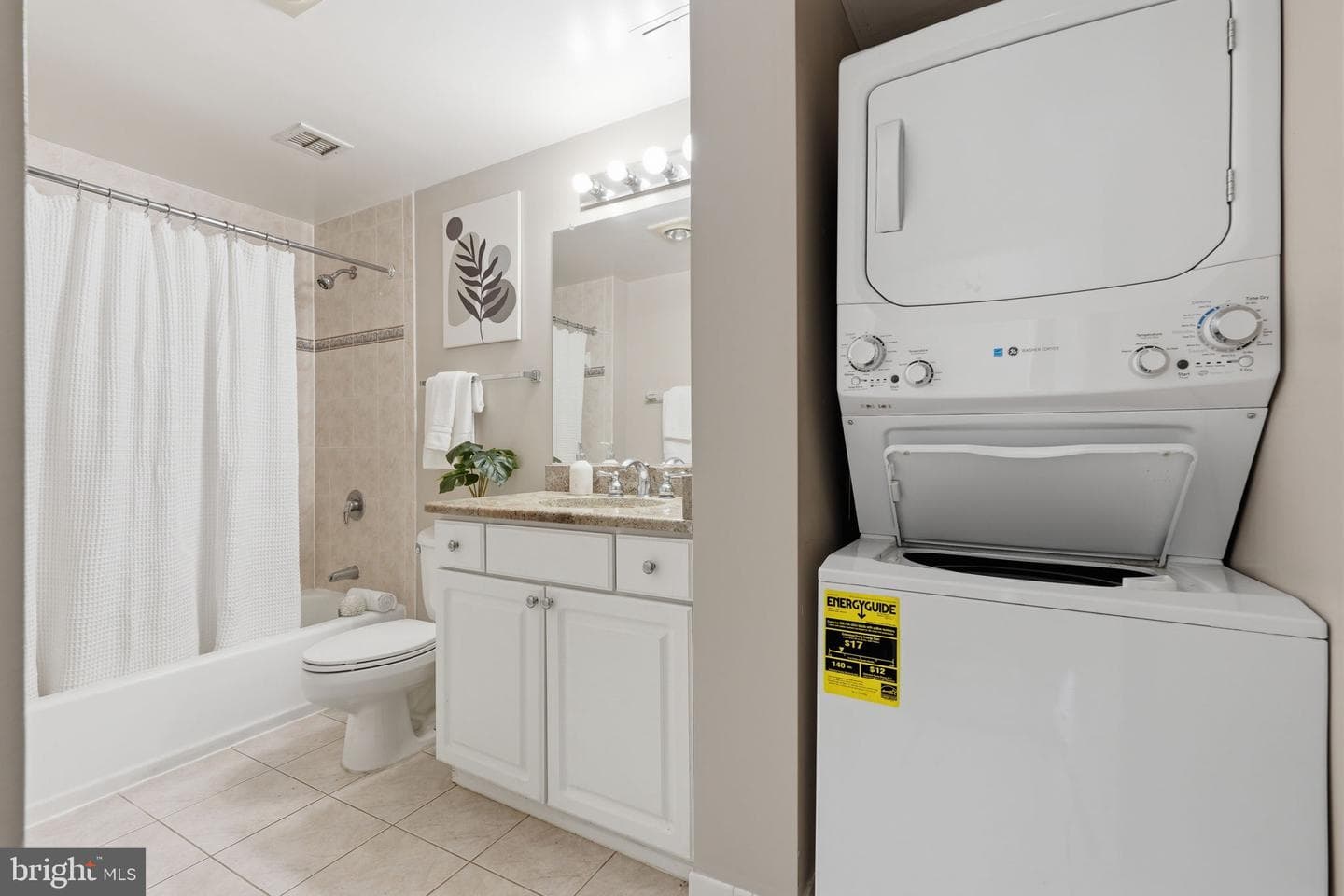 7111 Woodmont Avenue #106 photo 16